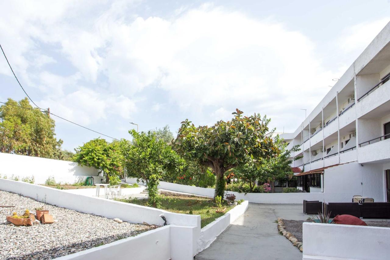 Nikos Bnb Фалираки Экстерьер фото