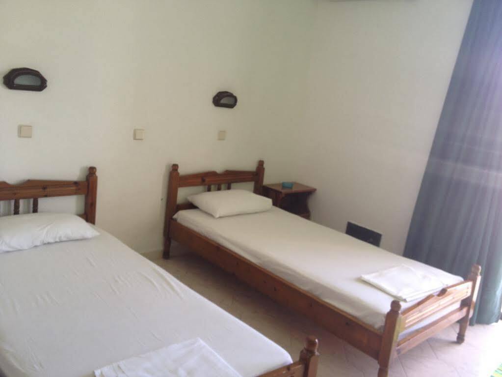 Nikos Bnb Фалираки Экстерьер фото